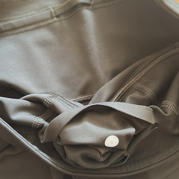 Lululemon sz 6 Base Pace High-Rise Tight 31" Smoked Spruce Leggings great cond - Picture 4 of 6